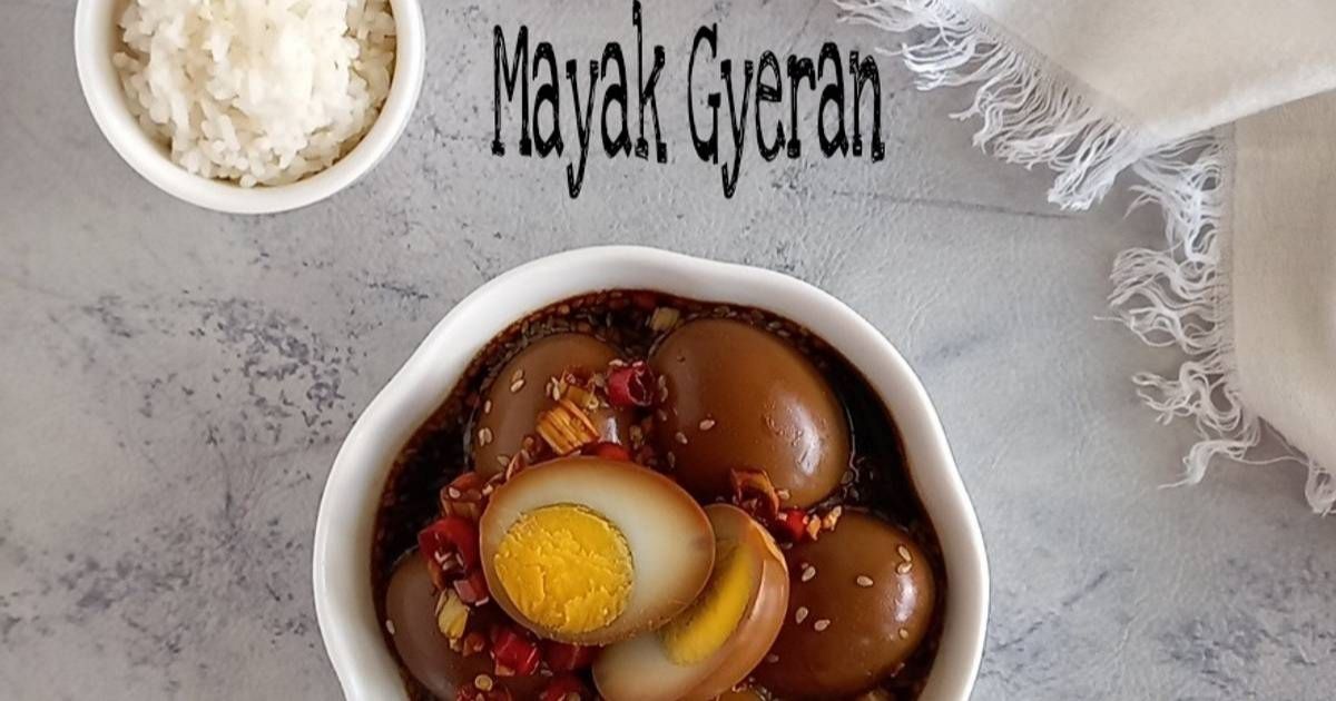 MAYAK GYERAN (SOY MARINATED EGGS)